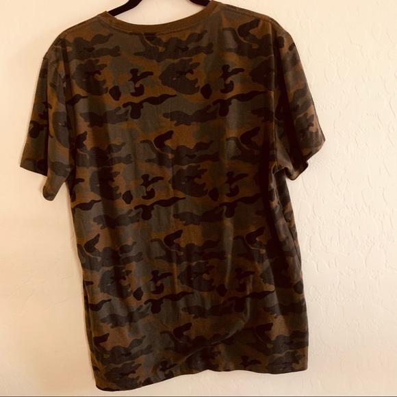 Army Green/Grey Camo Large Tee Shirt from Old Navy - Picture 4 of 4